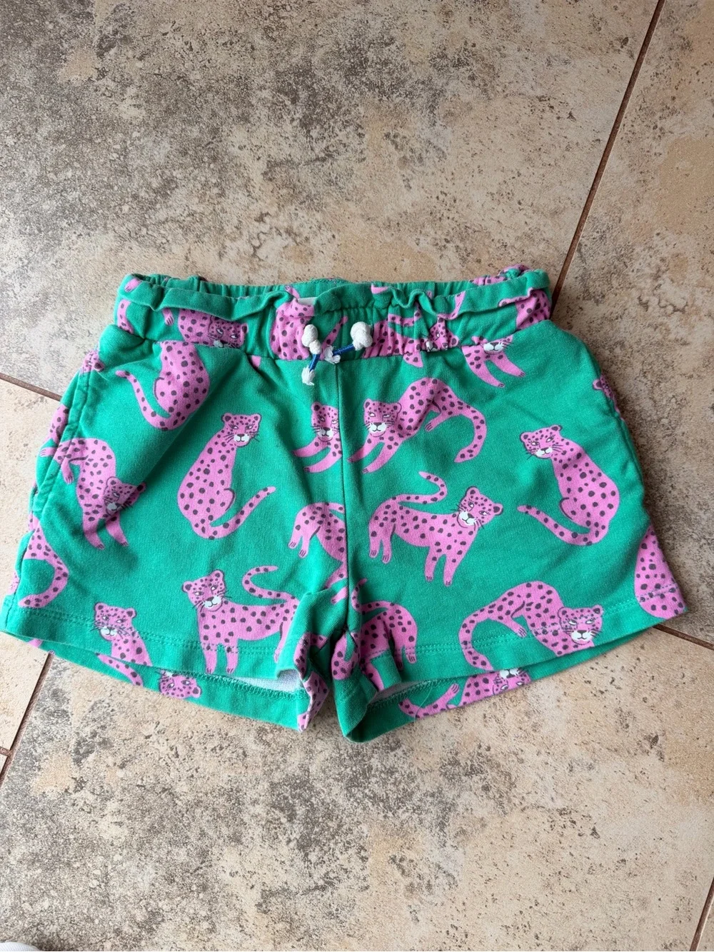 Mini Boden Girls 6Y Pink Leopard Cheetah Print Green Sweat Shorts Pull On